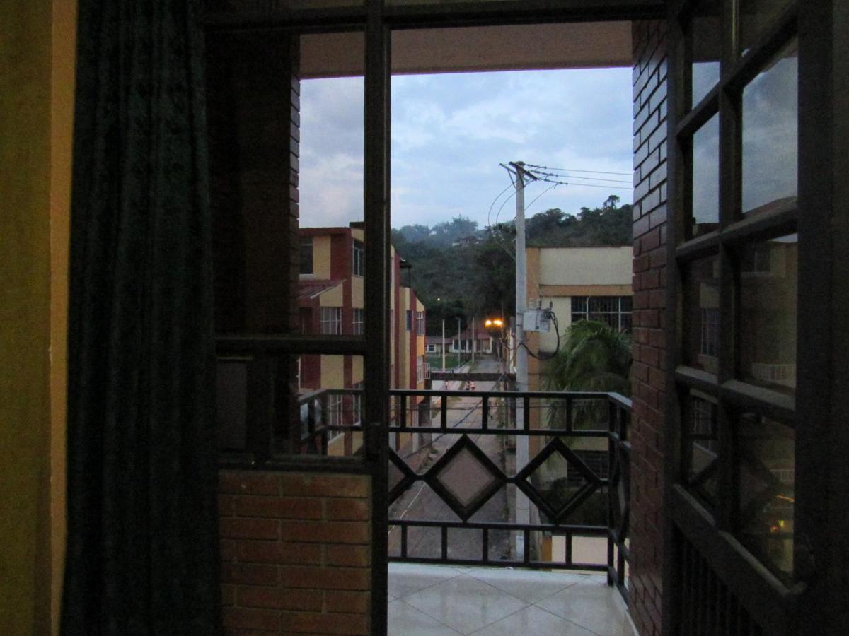 Hotel Ciudad Dulce Moniquira Bagian luar foto
