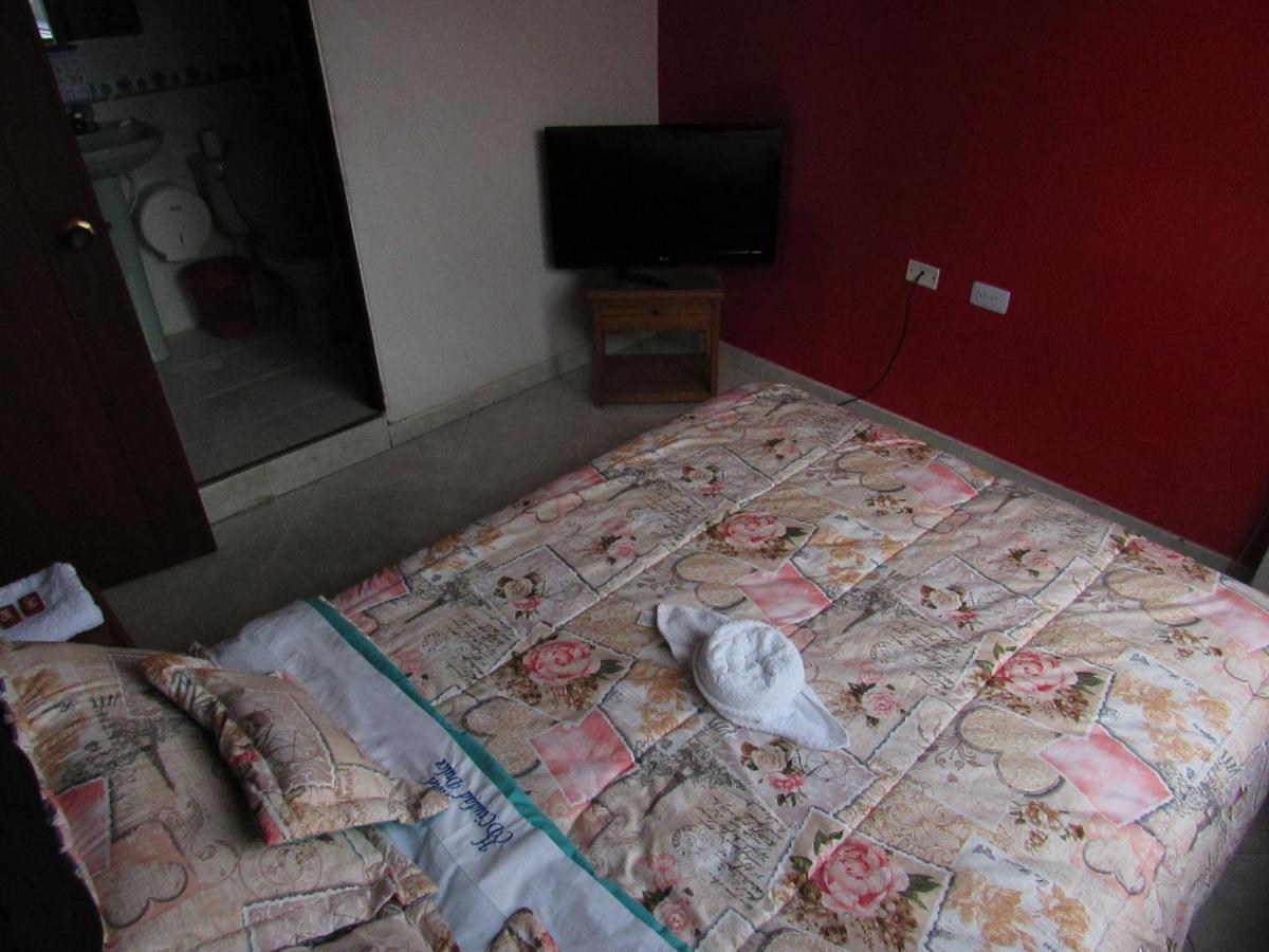 Hotel Ciudad Dulce Moniquira Bagian luar foto