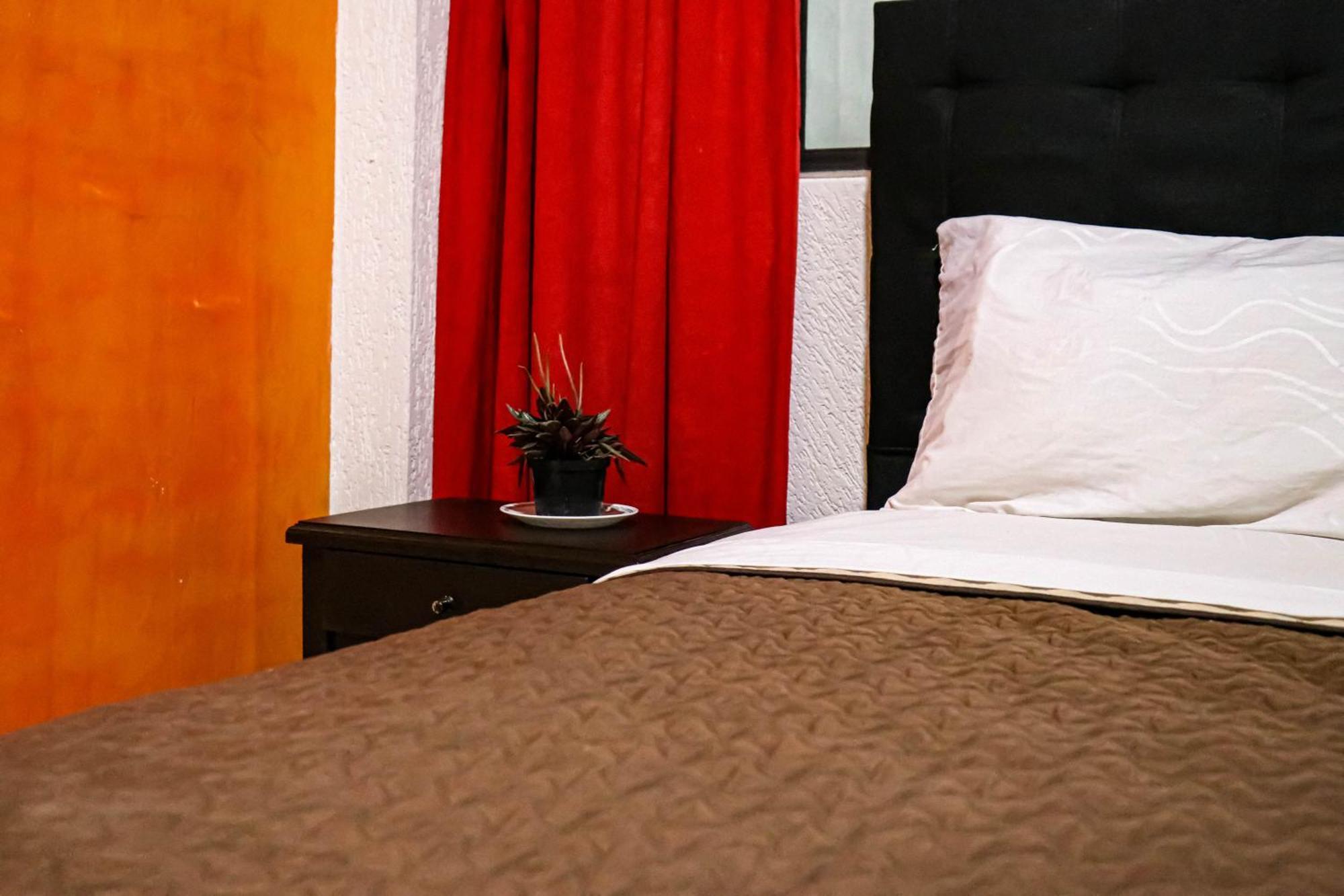 Hotel Ciudad Dulce Moniquira Bagian luar foto